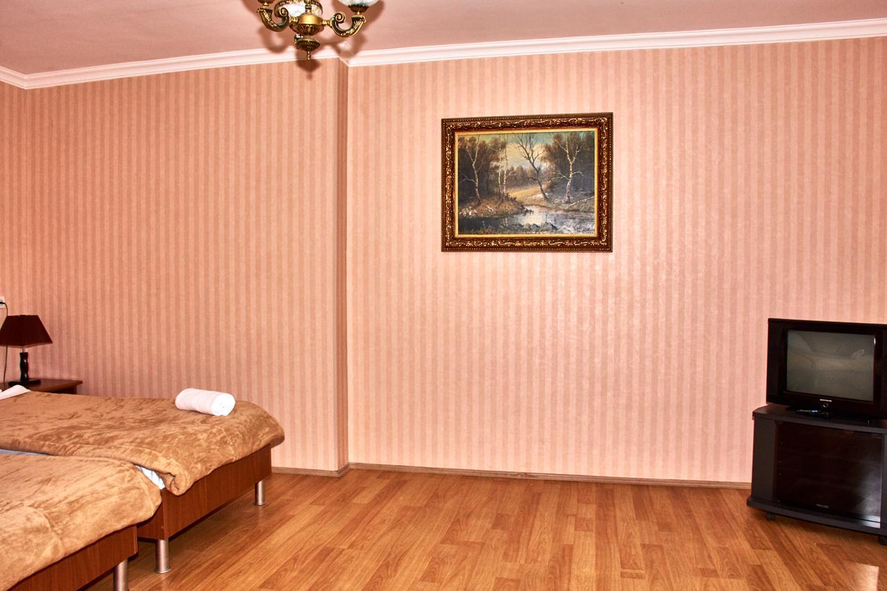 Hotel Georgia Ґорі Екстер'єр фото