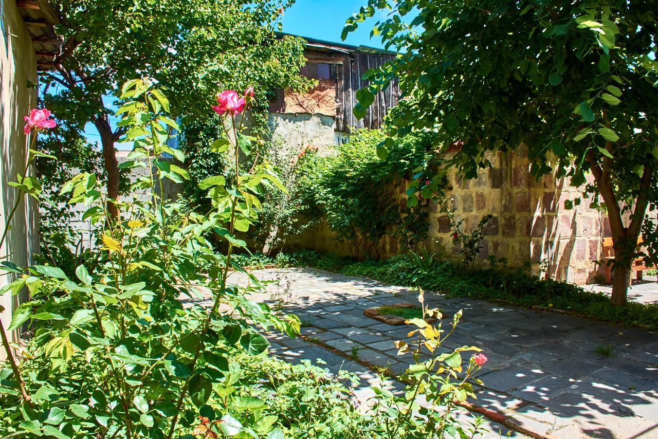 Hotel Georgia Ґорі Екстер'єр фото