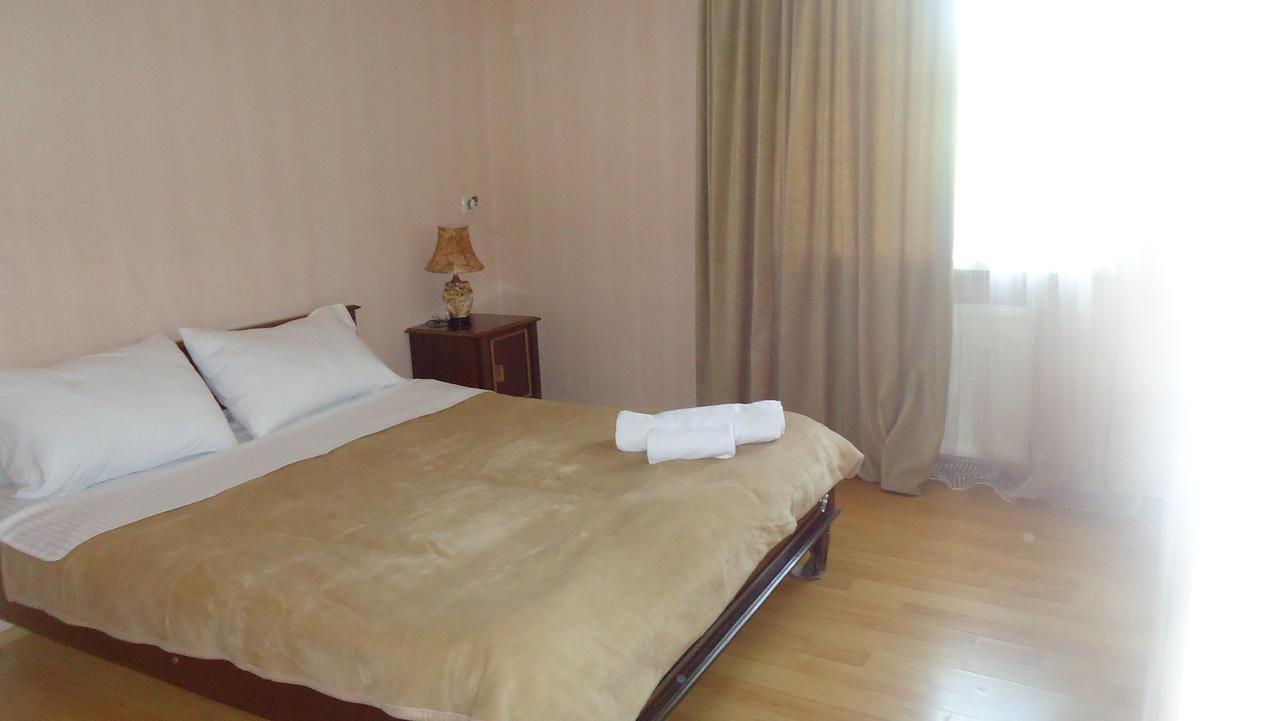 Hotel Georgia Ґорі Екстер'єр фото