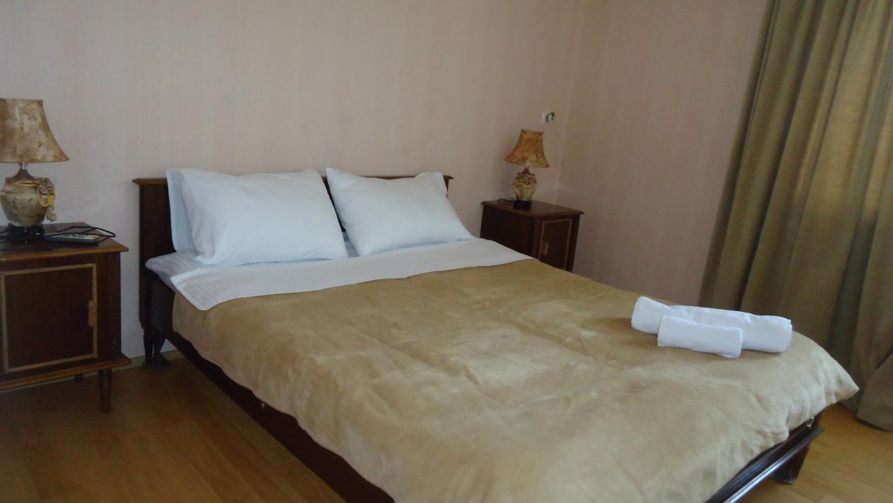 Hotel Georgia Ґорі Екстер'єр фото